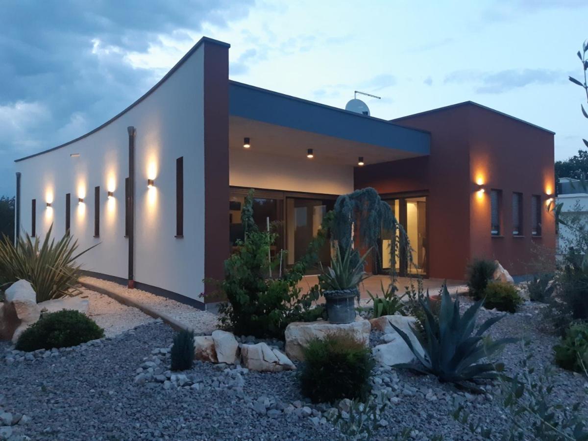 Apartments Bijou With Big Private Garden Near Umag Vilanija מראה חיצוני תמונה
