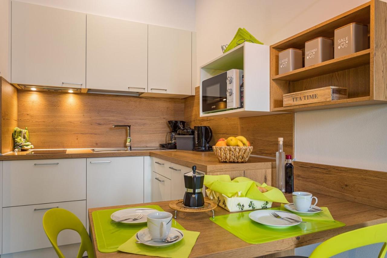 Apartments Bijou With Big Private Garden Near Umag Vilanija מראה חיצוני תמונה