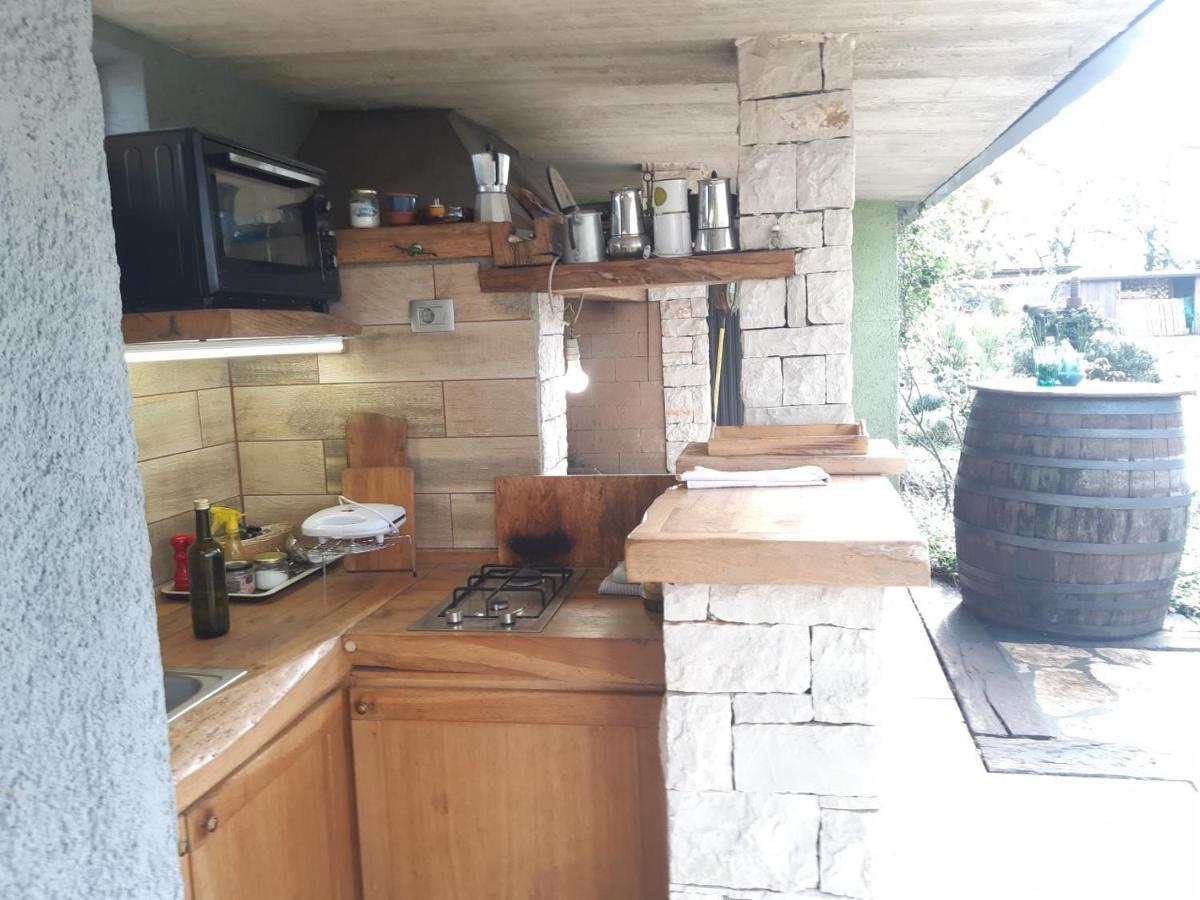 Apartments Bijou With Big Private Garden Near Umag Vilanija מראה חיצוני תמונה