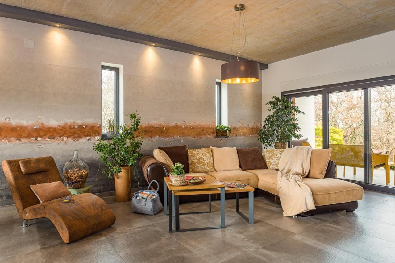 Apartments Bijou With Big Private Garden Near Umag Vilanija מראה חיצוני תמונה